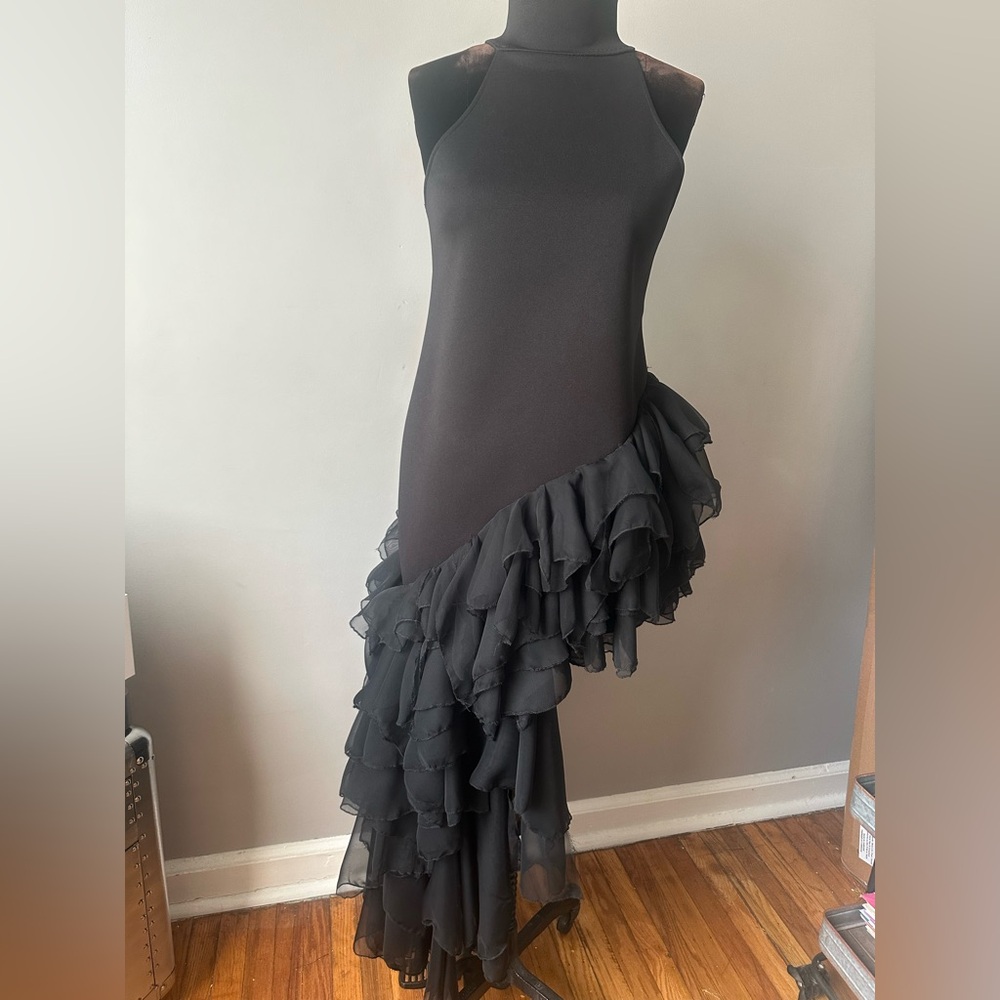 Elegant Black Ruffled Evening Dress